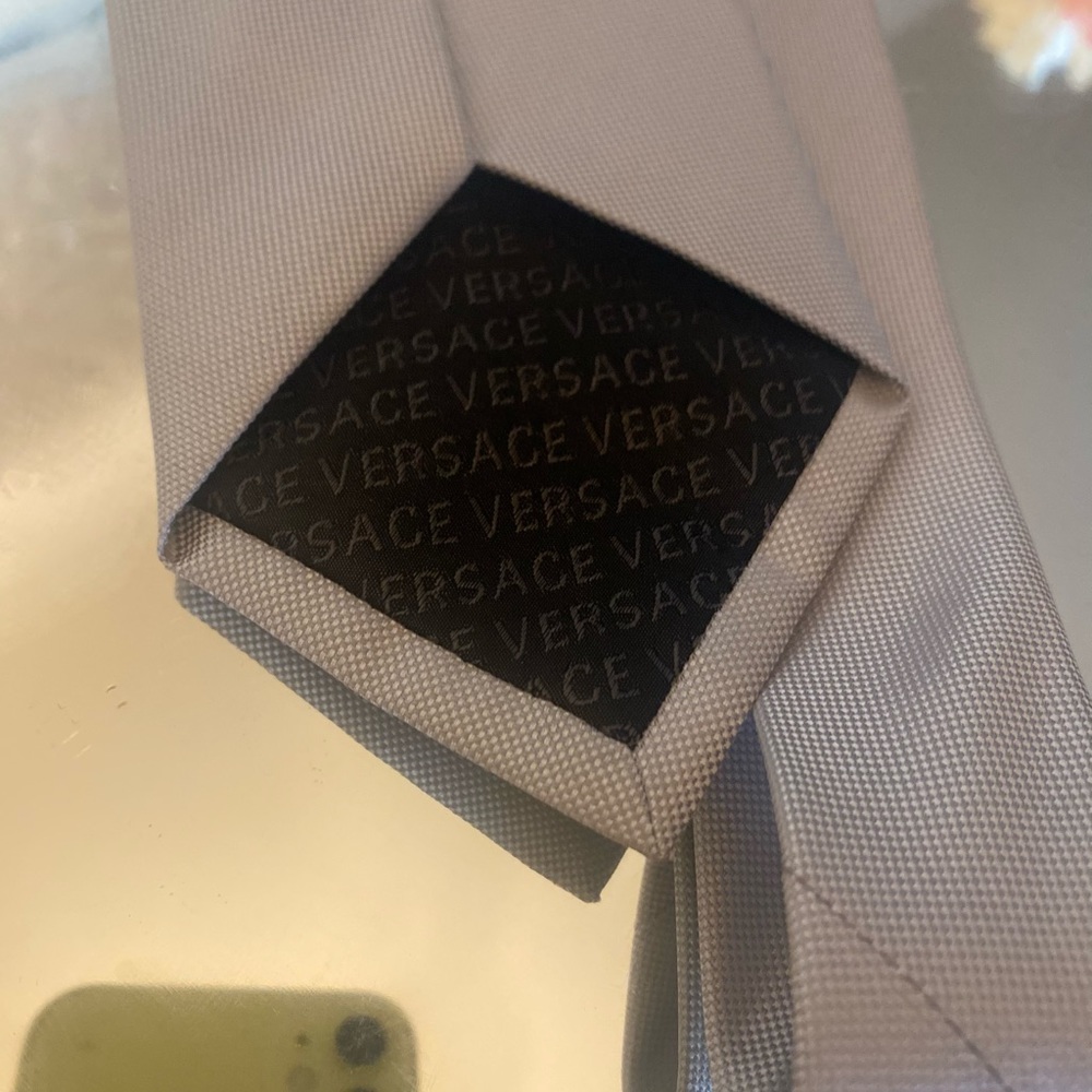 Authentic Versace tie nwot - Picture 3 of 6